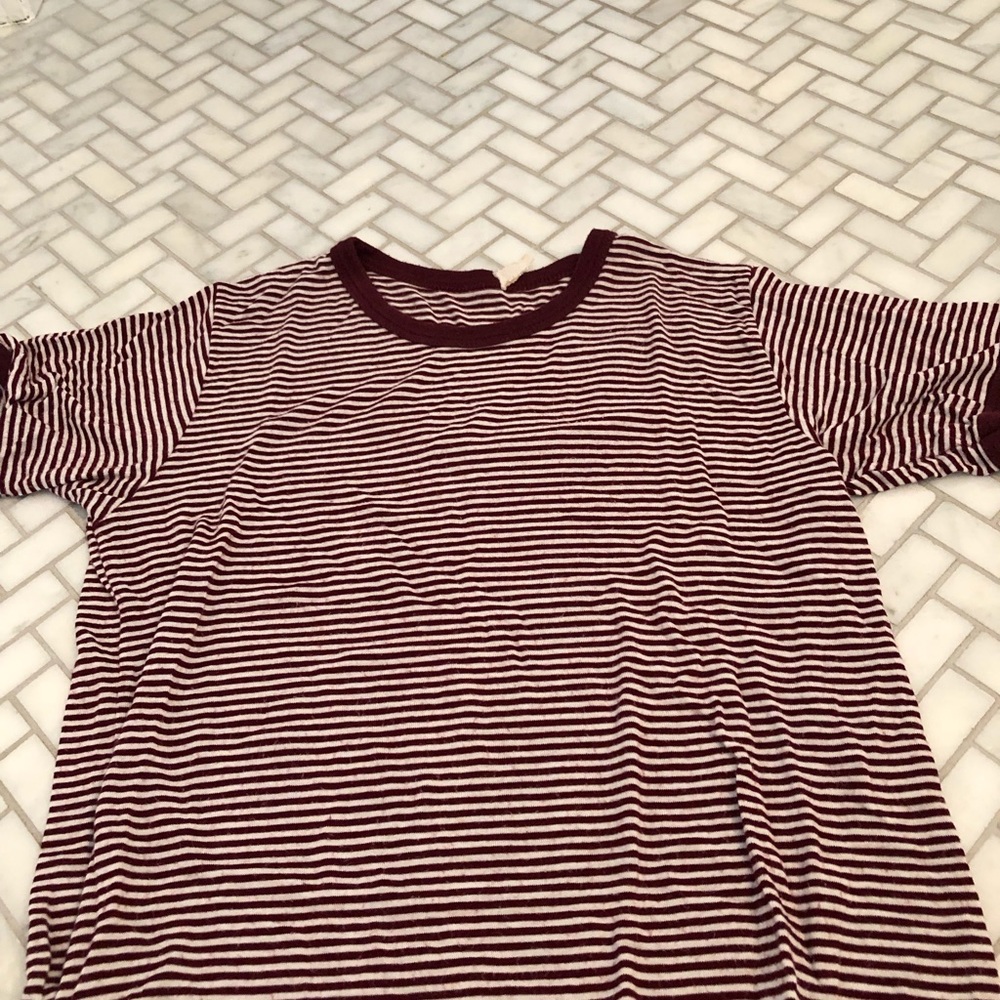 Brandy Melville t shirt